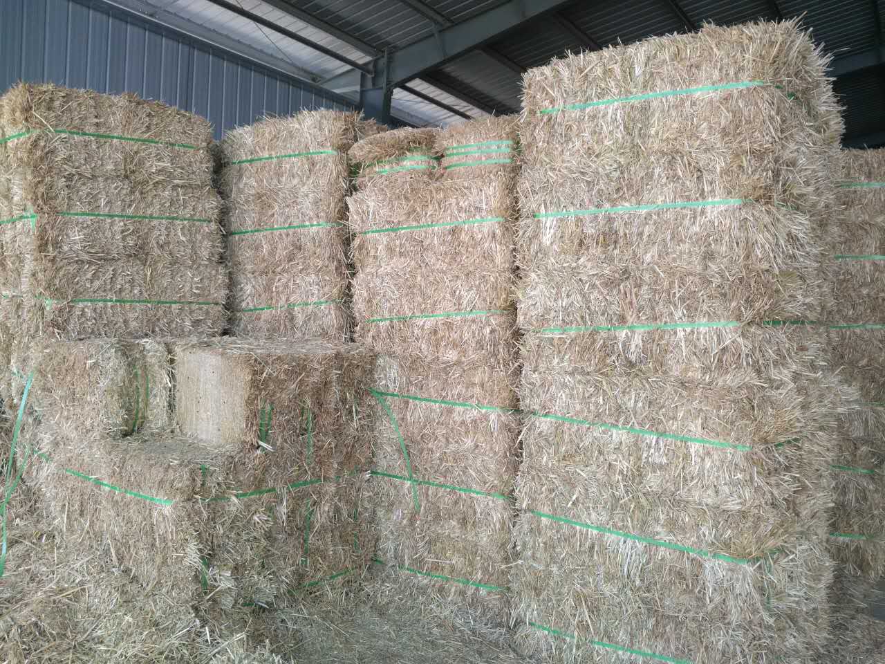 云南大型30噸鍘草機(jī)多少錢(qián)一臺(tái)？